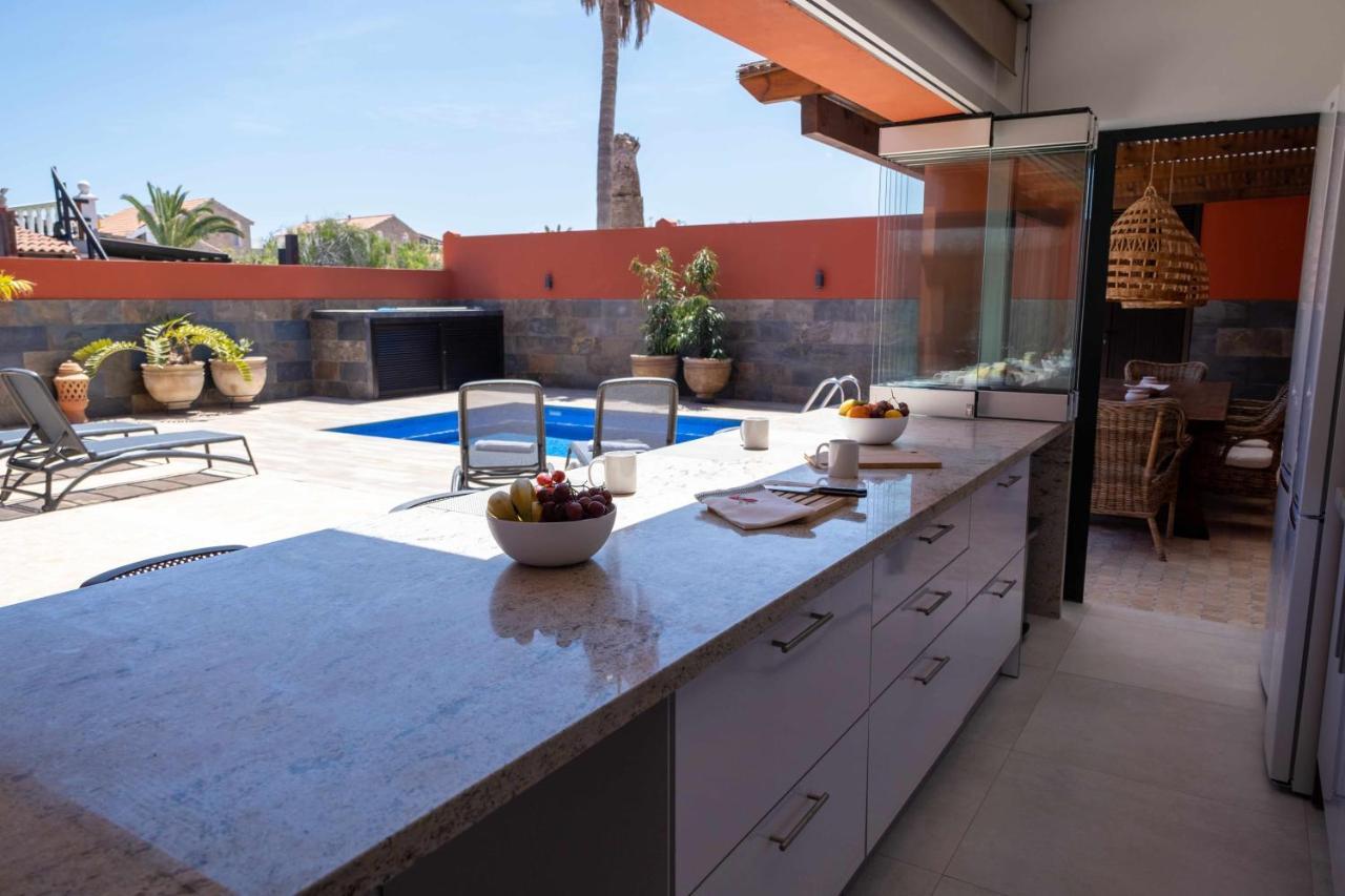 Villa Privada De Lujo Con Piscina Sabi Sabi Коральео Экстерьер фото