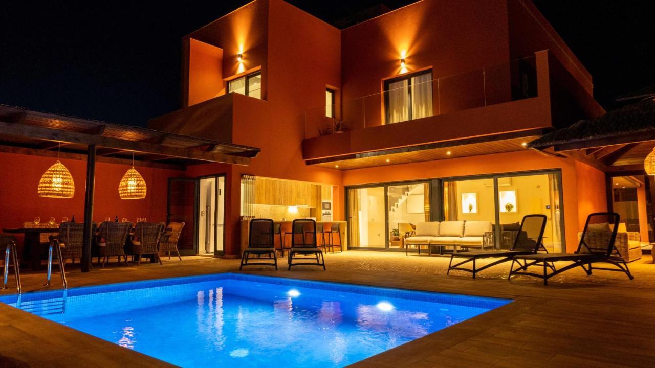 Villa Privada De Lujo Con Piscina Sabi Sabi Коральео Экстерьер фото